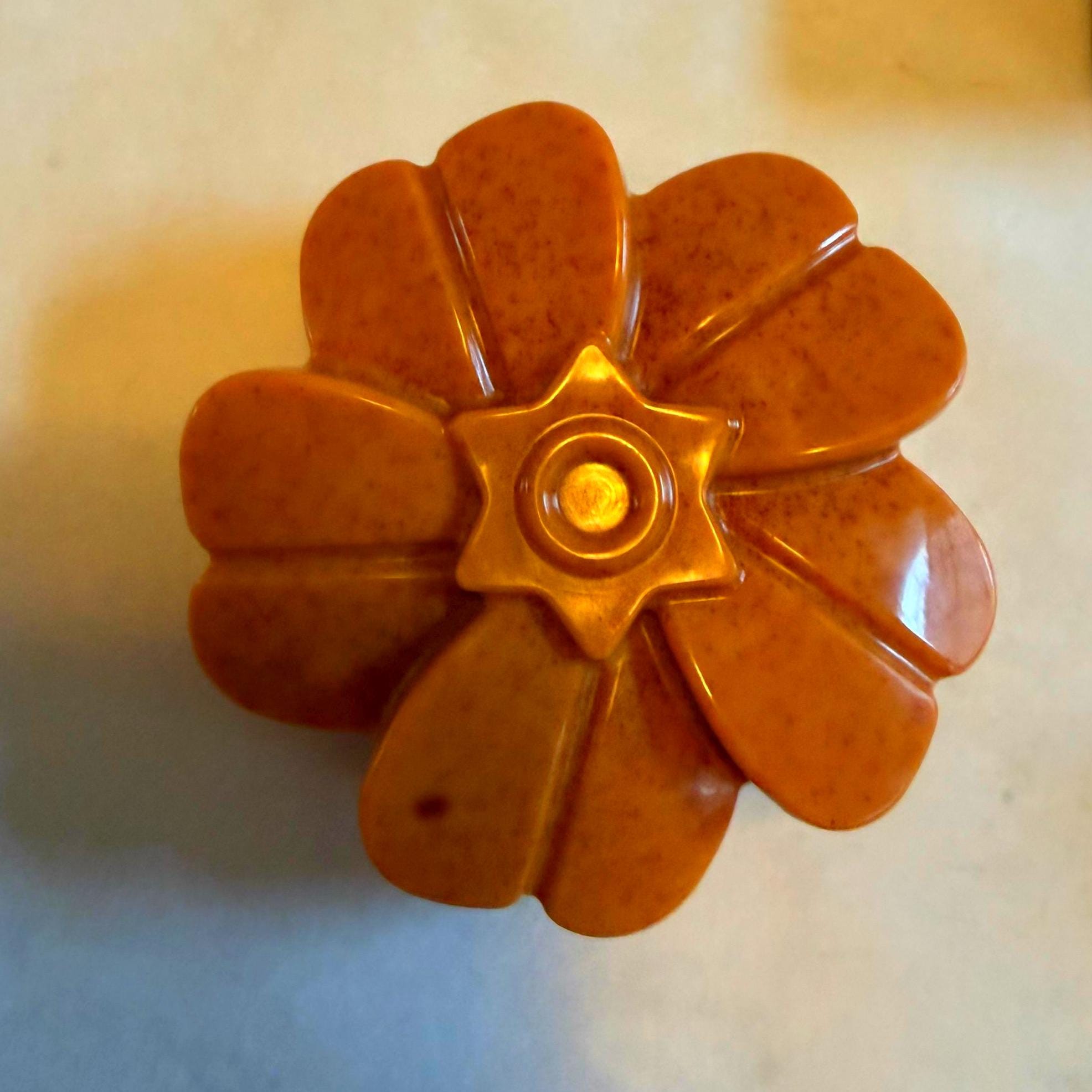 Turmeric Soap __etsy:7759352664